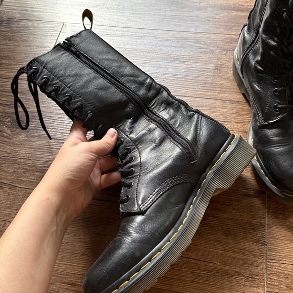 Dr. Martens Black Boots with Red Rose Embroidery - Picture 3 of 4